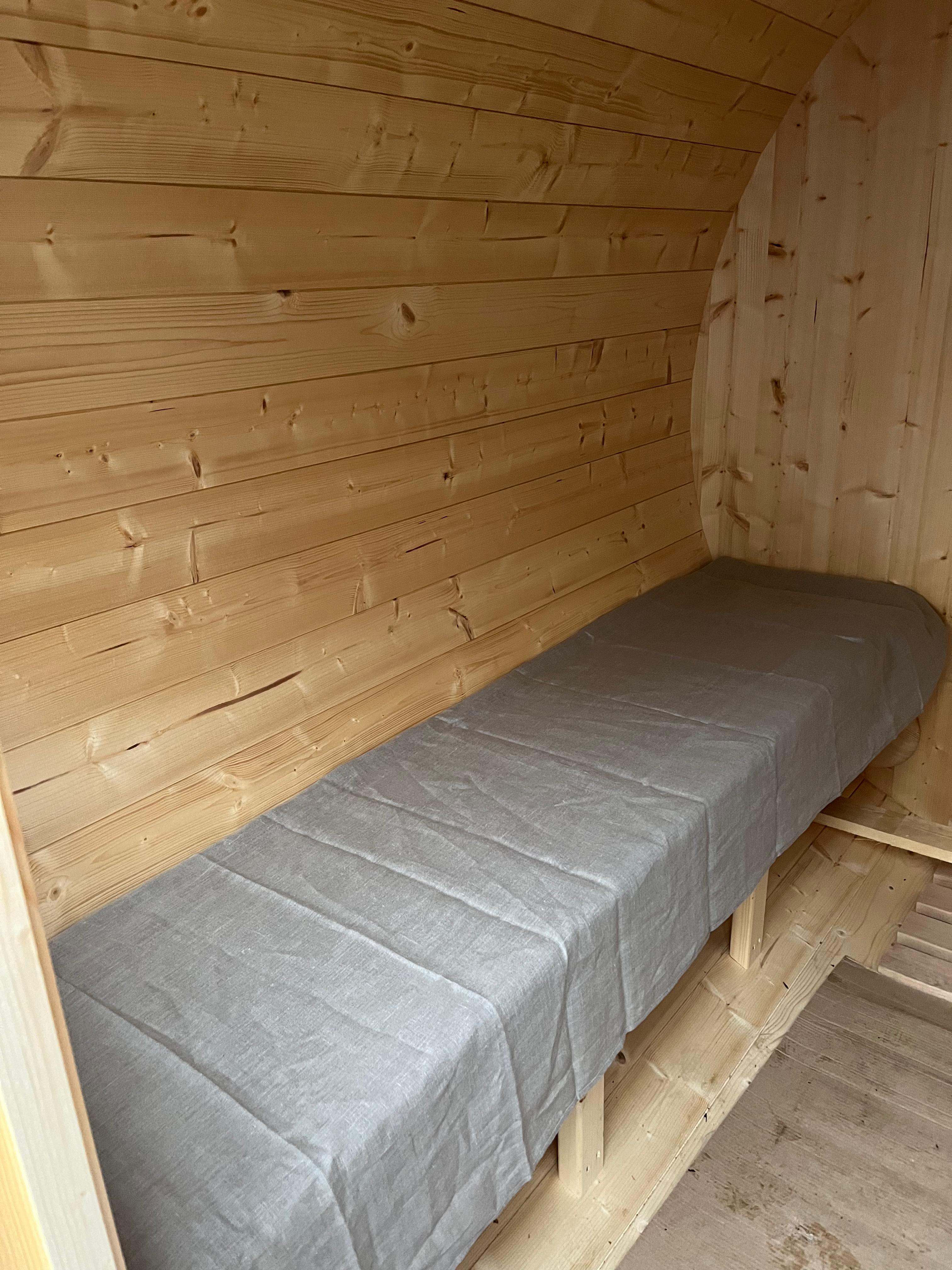 wellmia-leinentuch-saunaunterlage-leinen-144x250-cm image 3