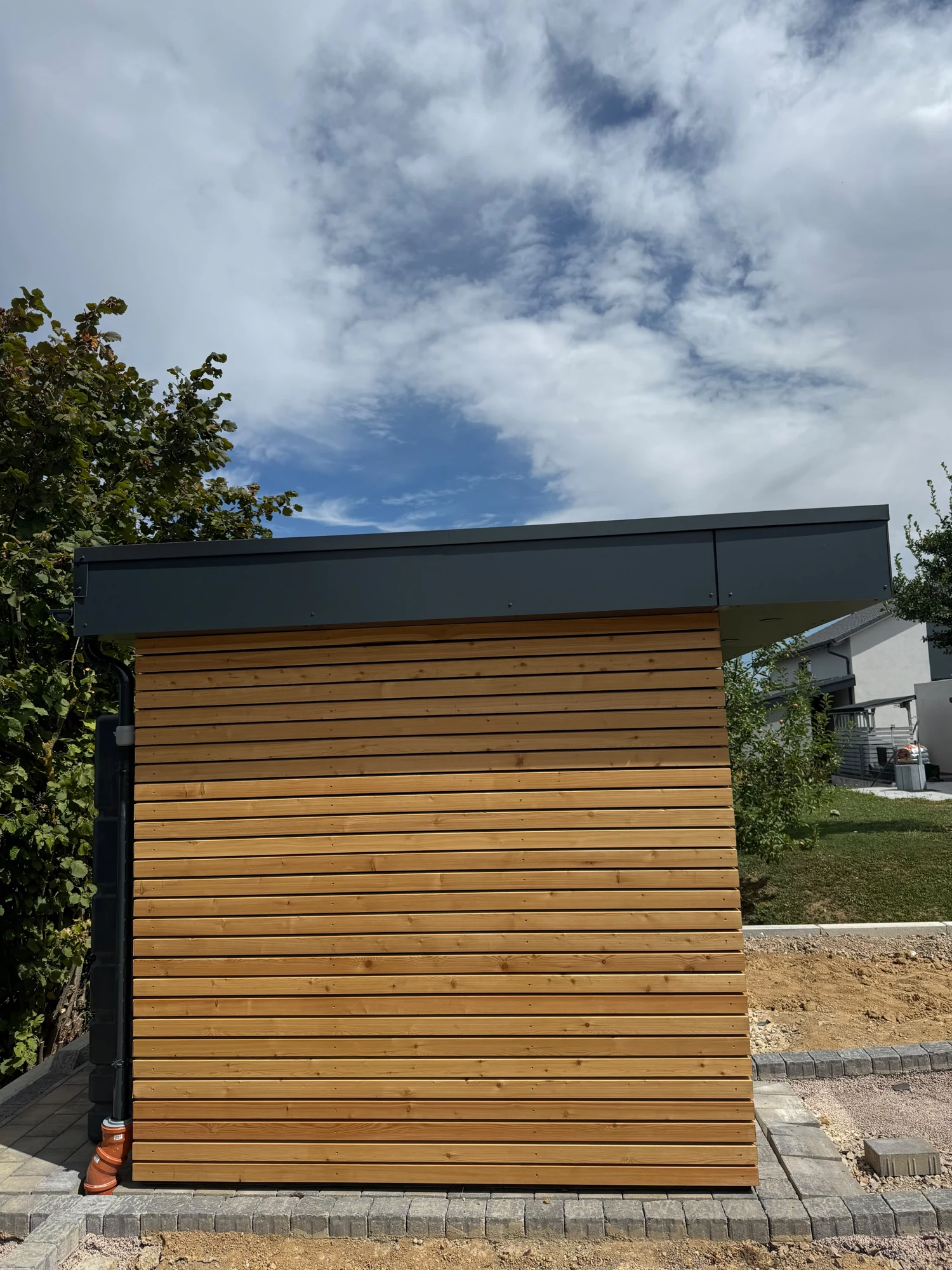 polarholz-gartensauna-freistehend-au-enkabine-350x235-ma image 8