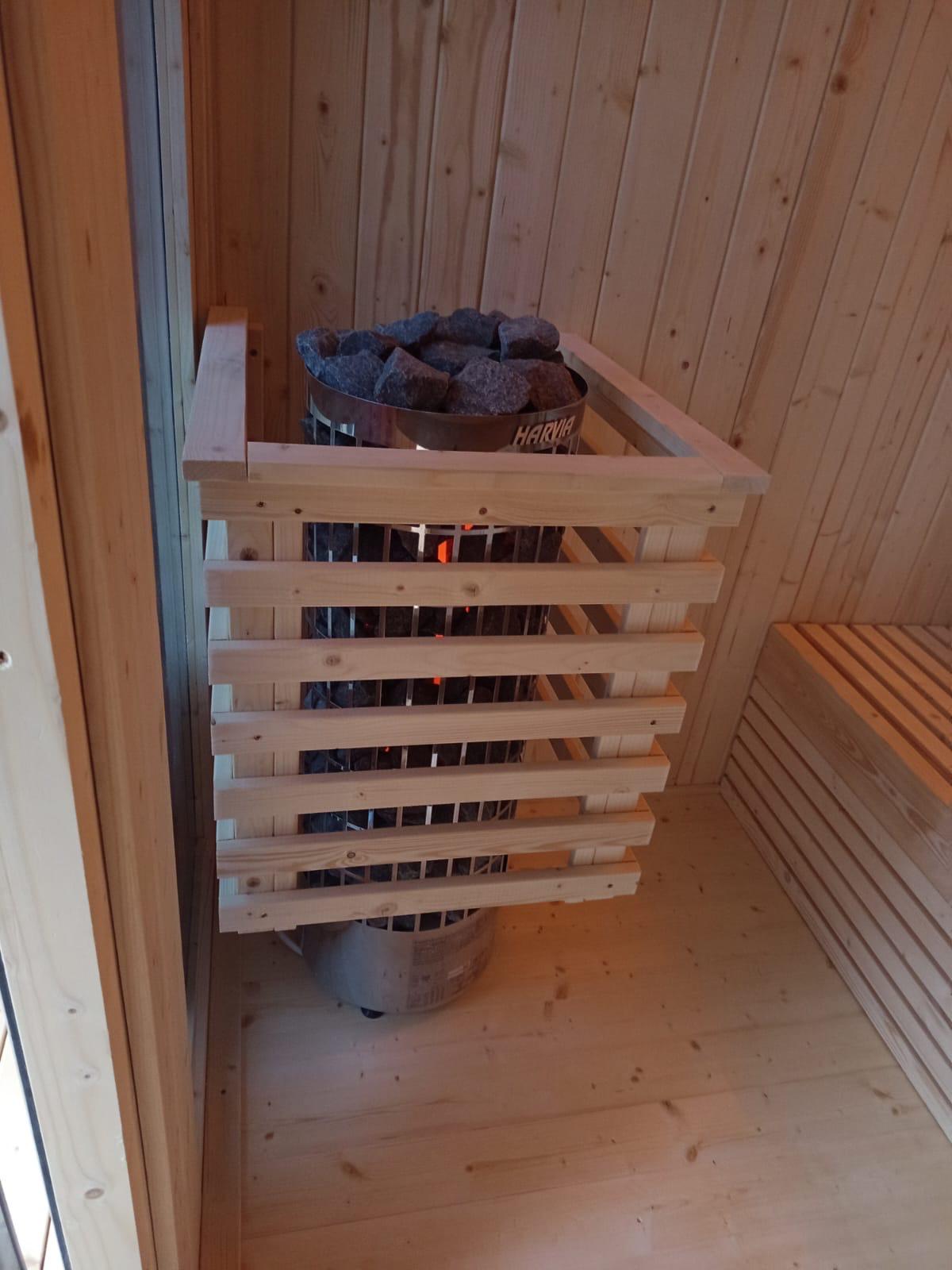 wellmia-hyska-gartensauna-fichte-250x300-cm-4-6-personen image 6