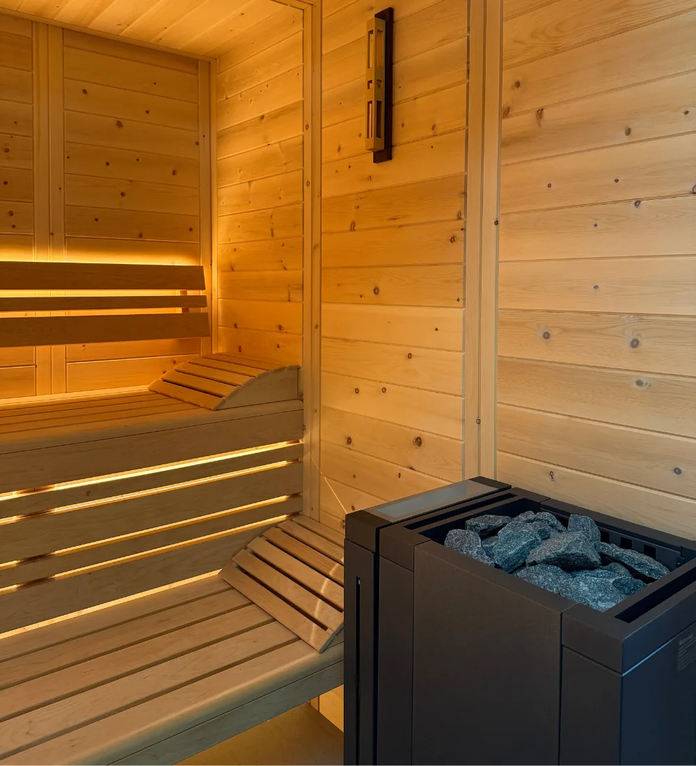 polarholz-kristall-massivholzsauna-zirbe-infrarot-230x200-ausstellung image 4