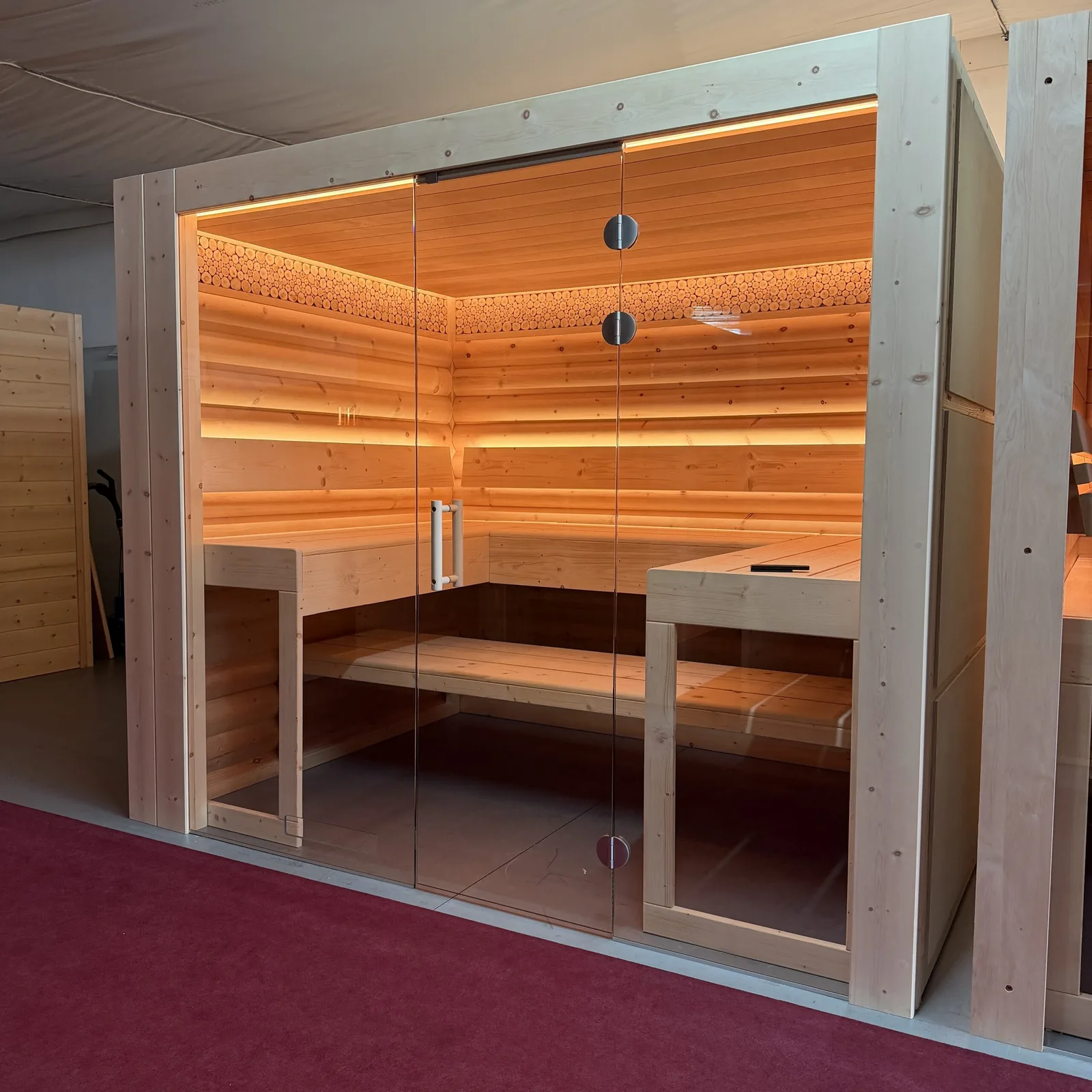 polarholz-venus-moderna-innensauna-zirbe-260x190-ausstellung image 1