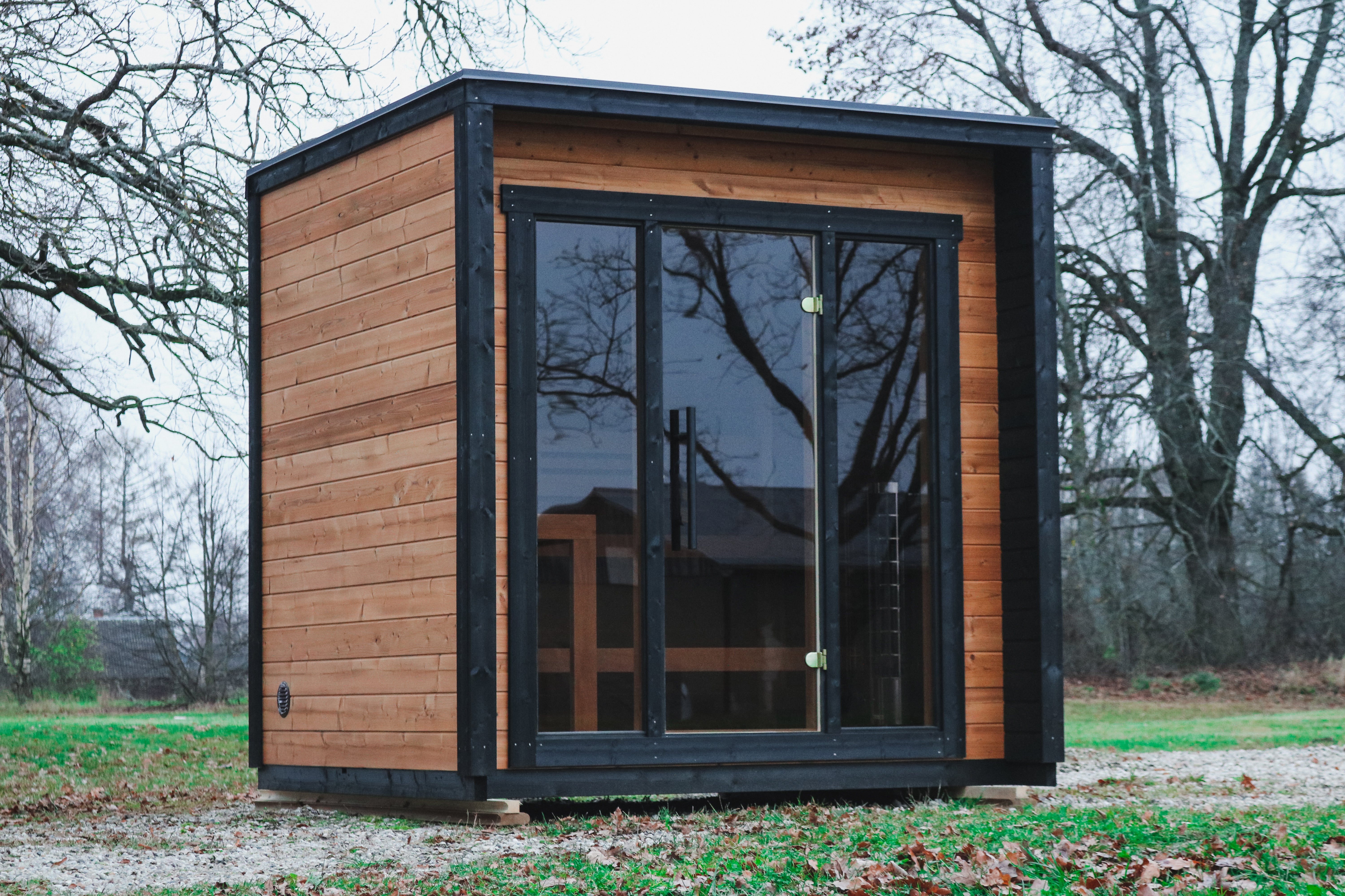 leil-patio-xs-gartensauna-thermoholz-234x209x240-cm image 6