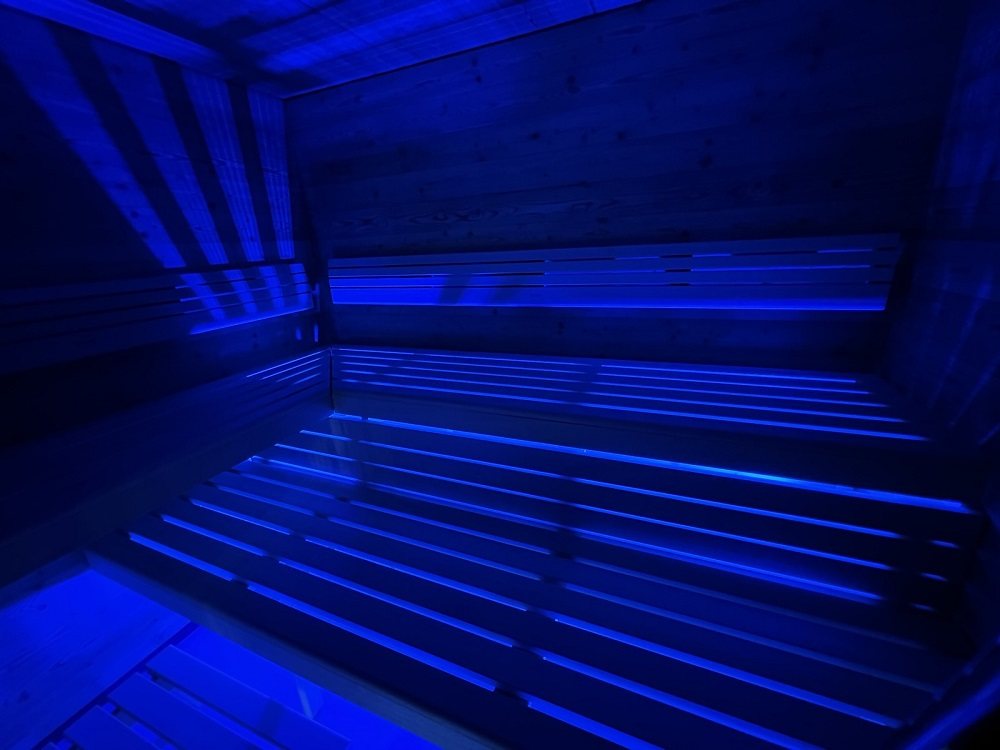 pequ-saunazubeh-r-wellmia-led-flutlicht-50w-rgb-ip65 image 4