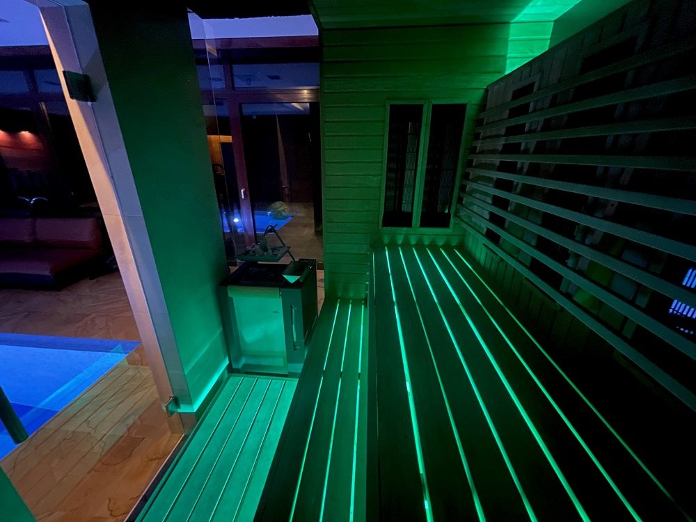 pequ-saunazubeh-r-wellmia-led-flutlicht-50w-rgb-ip65 image 6