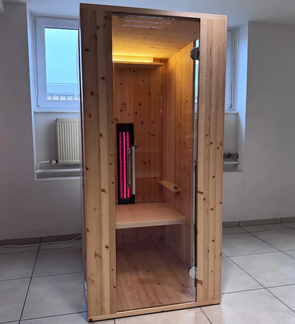 polarholz-aura-1-infrarotkabine-eiche-1-person-95x117 image 1