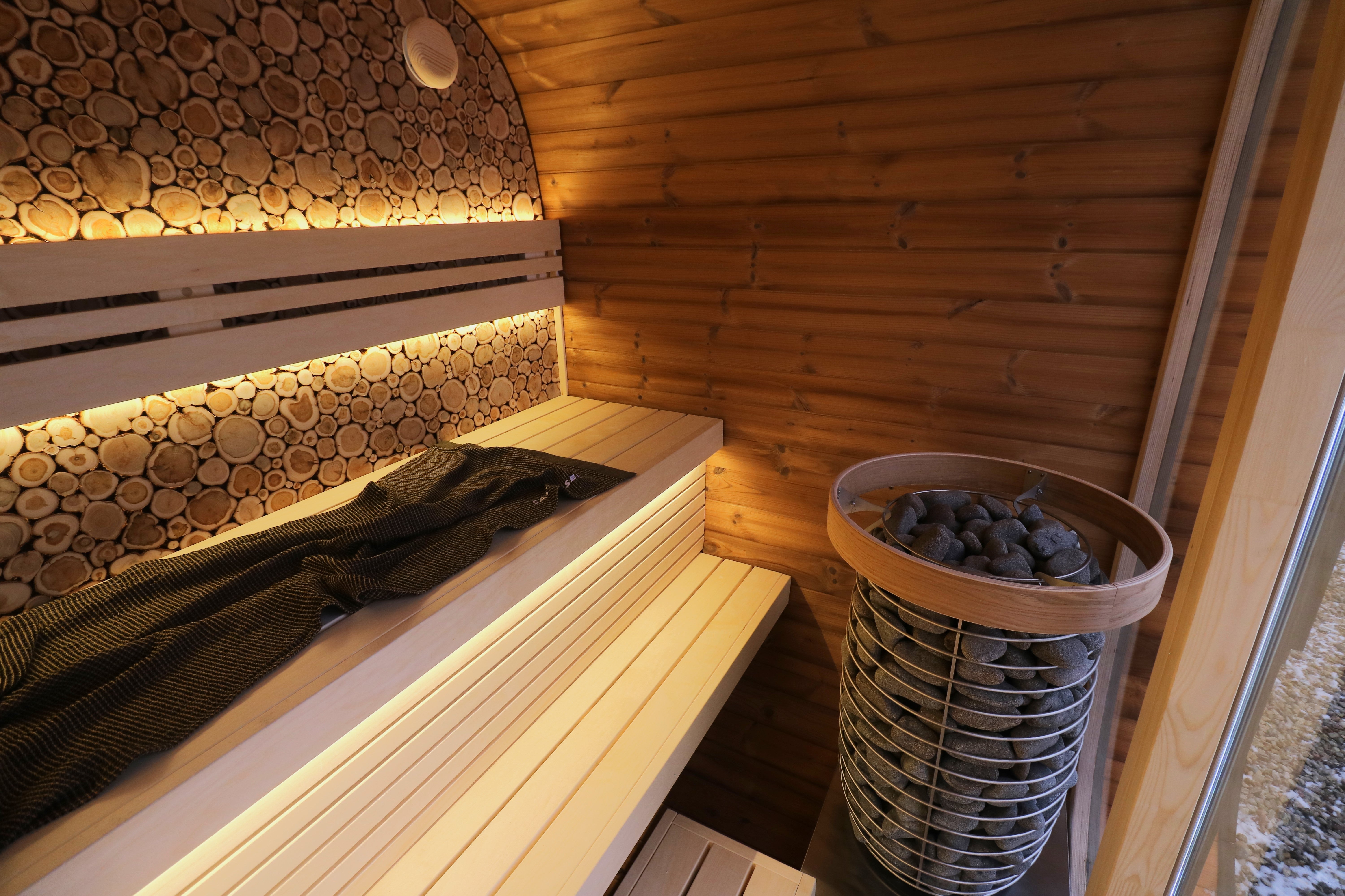 leil-round-cube-mini-gartensauna-thermoholz-mini-2-4-bausatz image 6