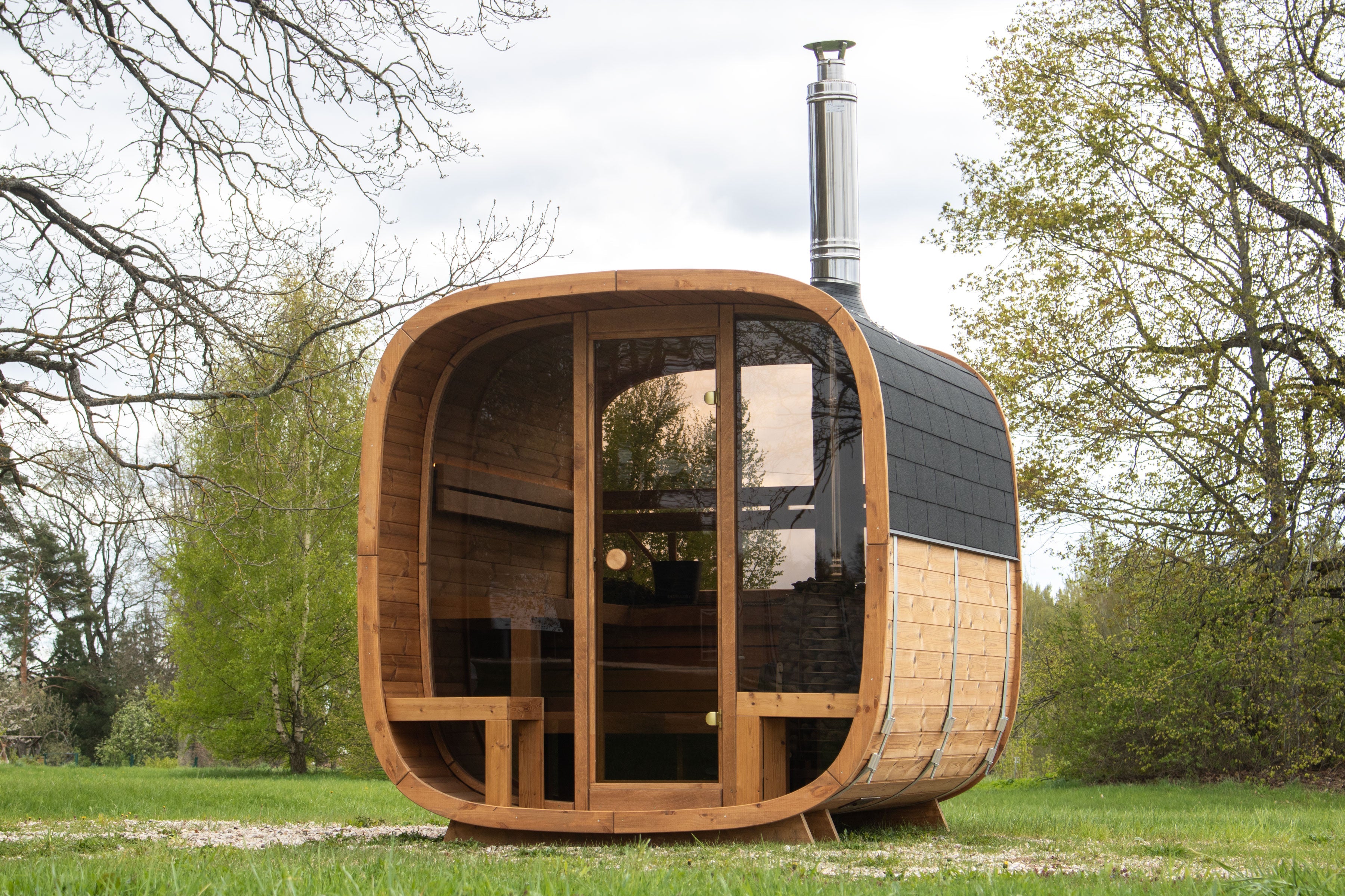 leil-dice-comfy-gartensauna-thermoholz-2-4-m-veranda image 4