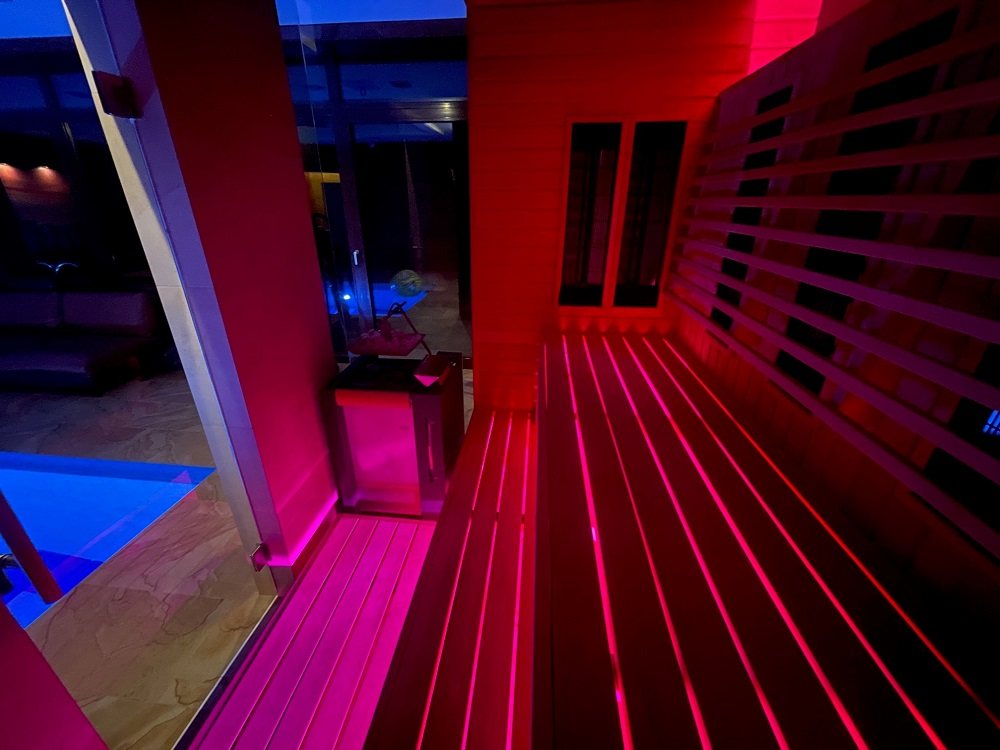 pequ-saunazubeh-r-wellmia-led-flutlicht-50w-rgb-ip65 image 5