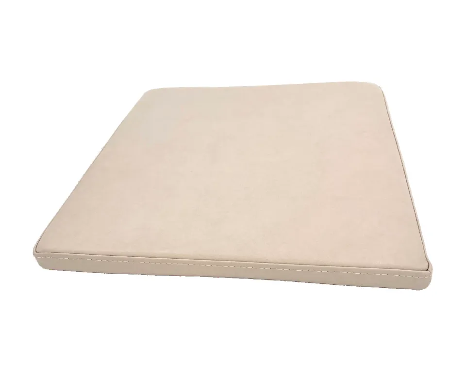 polarholz-bauartikel-sitzauflage-kunstleder-beige-400x400-antibakteriell image 1