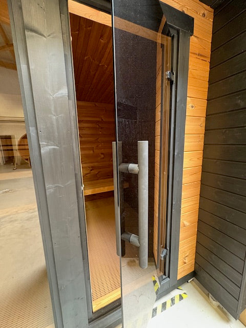 leil-patio-m-gartensauna-thermoholz-vorraum-330x239-cm image 4