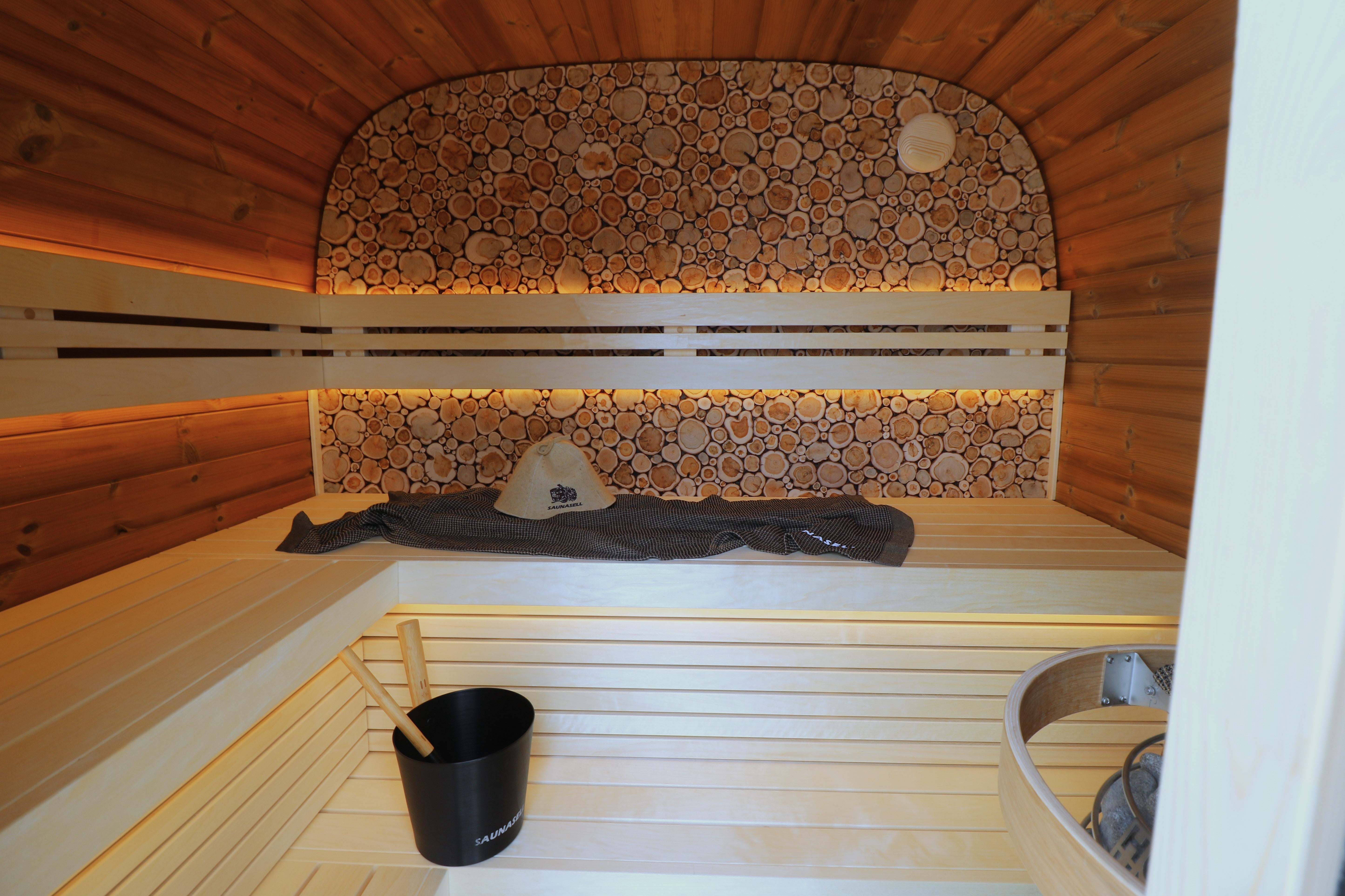 leil-round-cube-mini-gartensauna-thermoholz-mini-2-4-bausatz image 7