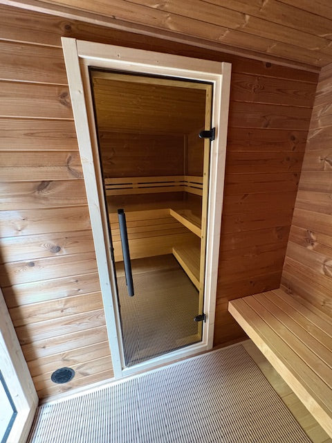 leil-patio-m-gartensauna-thermoholz-vorraum-330x239-cm image 2