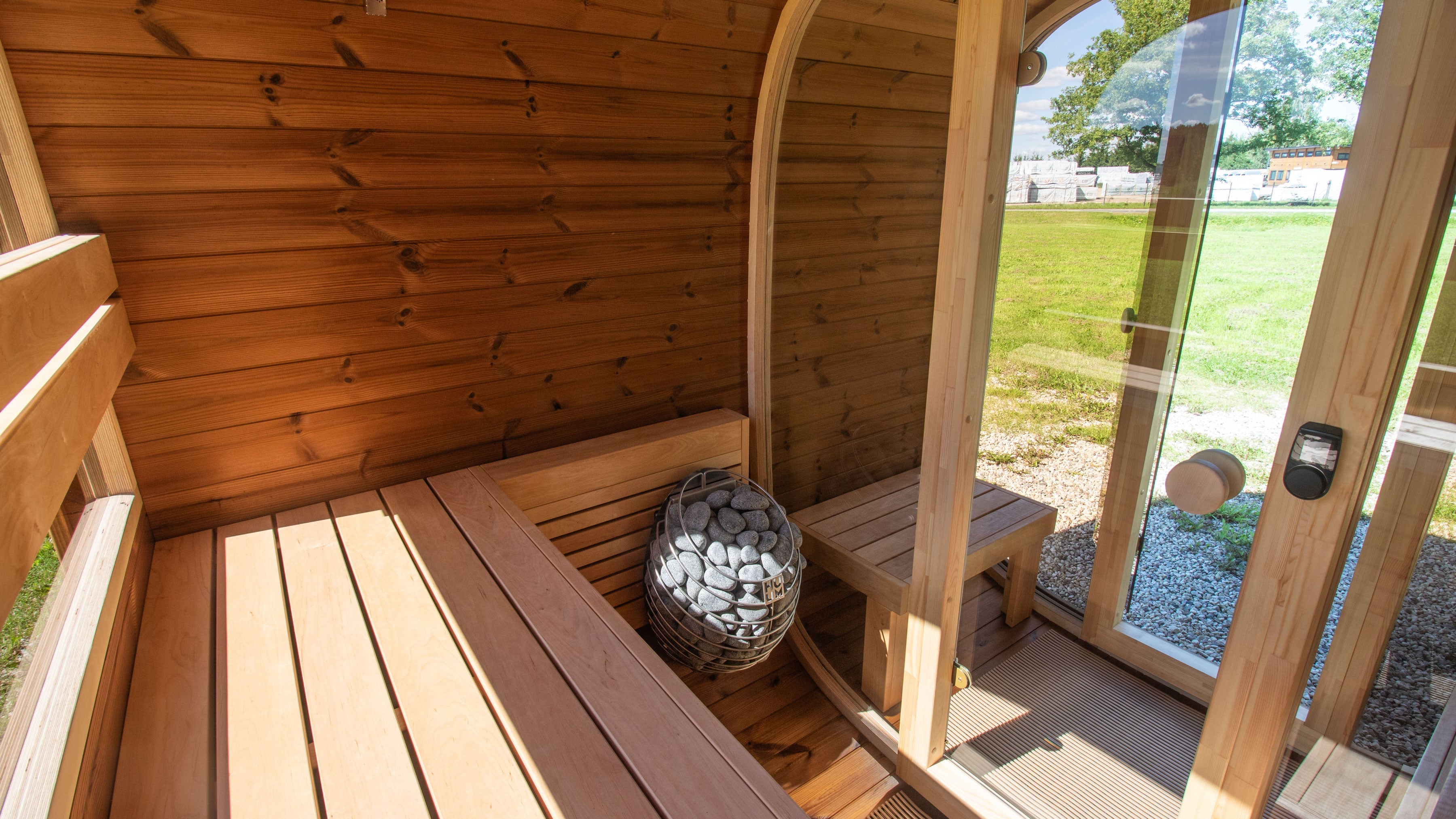 leil-dice-dual-gartensauna-thermoholz-3-4-personen image 8