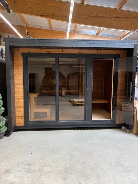 leil-patio-m-gartensauna-thermoholz-vorraum-330x239-cm image 1