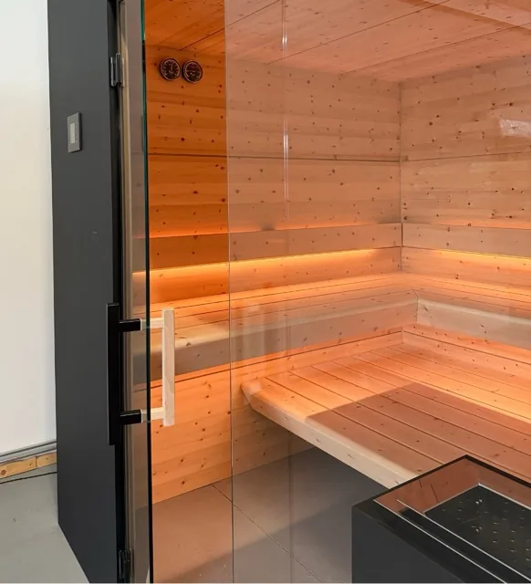 polarholz-morena-black-massivholzsauna-210x210-ecke image 2