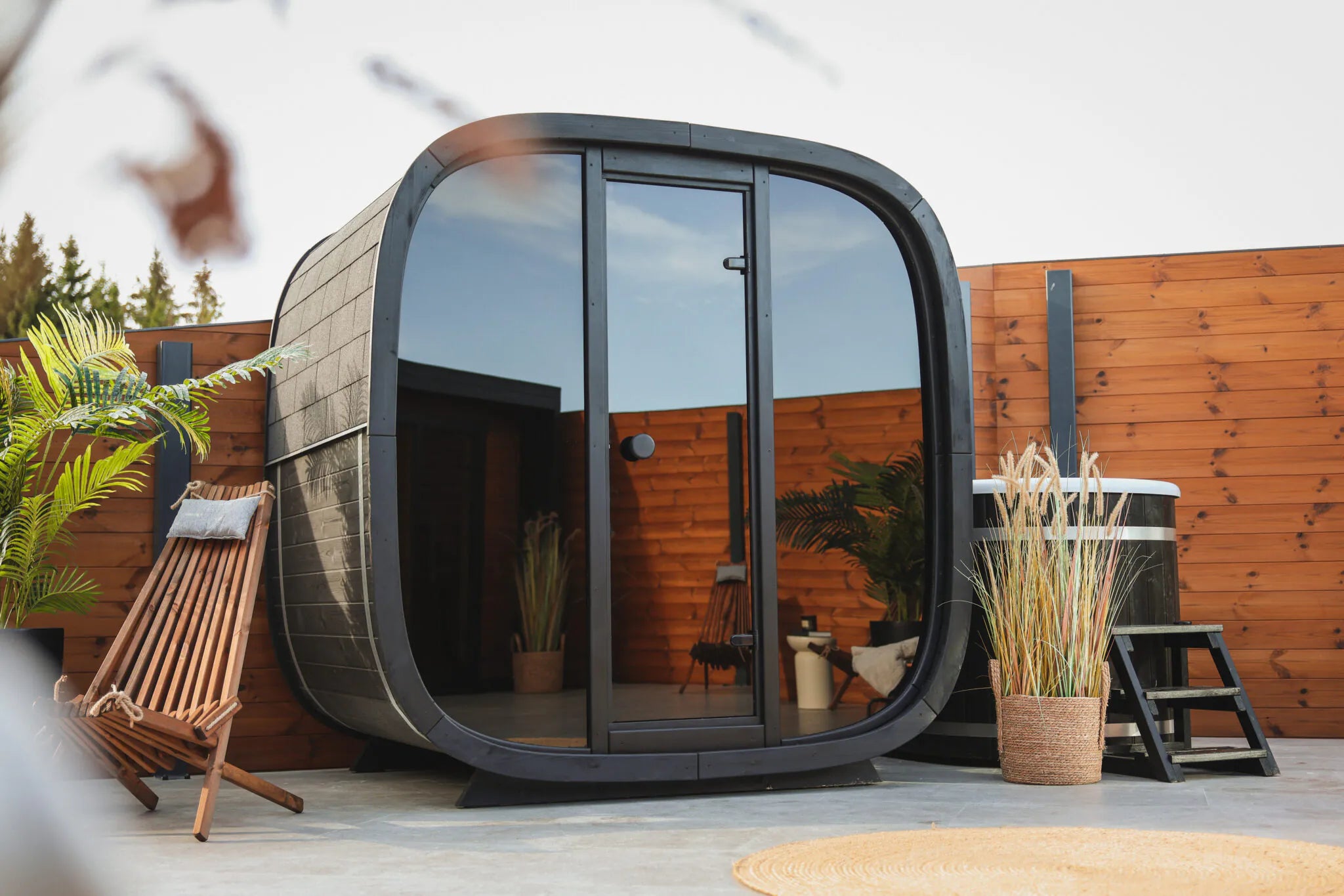 leil-black-cube-classic-gartensauna-4-personen-219x166cm image 7