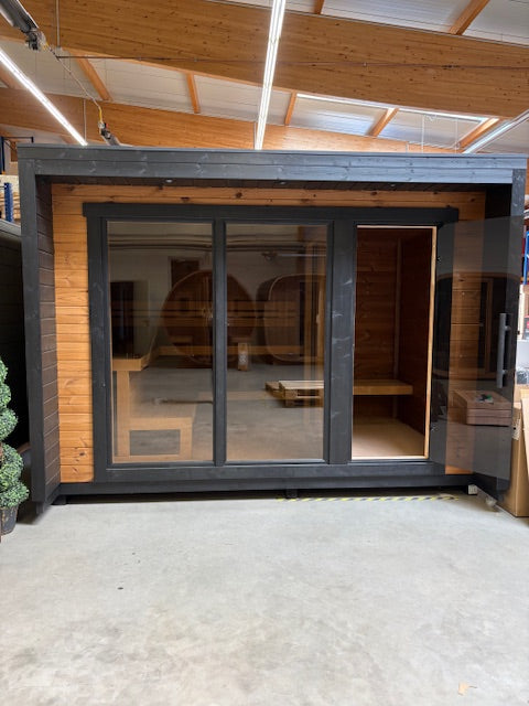 leil-patio-m-gartensauna-thermoholz-vorraum-330x239-cm image 1