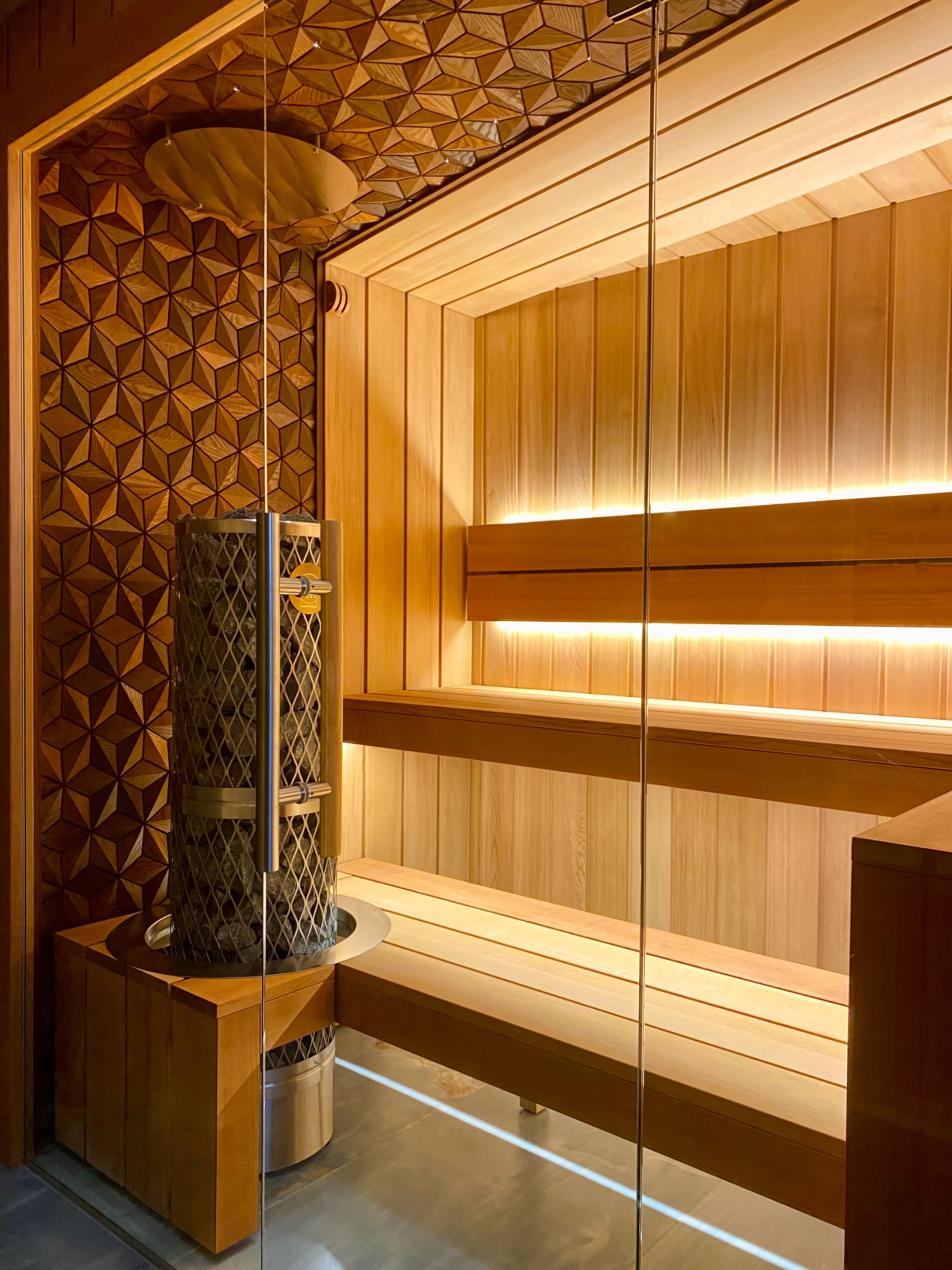 wellmia-3d-rhombus-sauna-dekopaneel-thermo-abachi-1-18m image 2