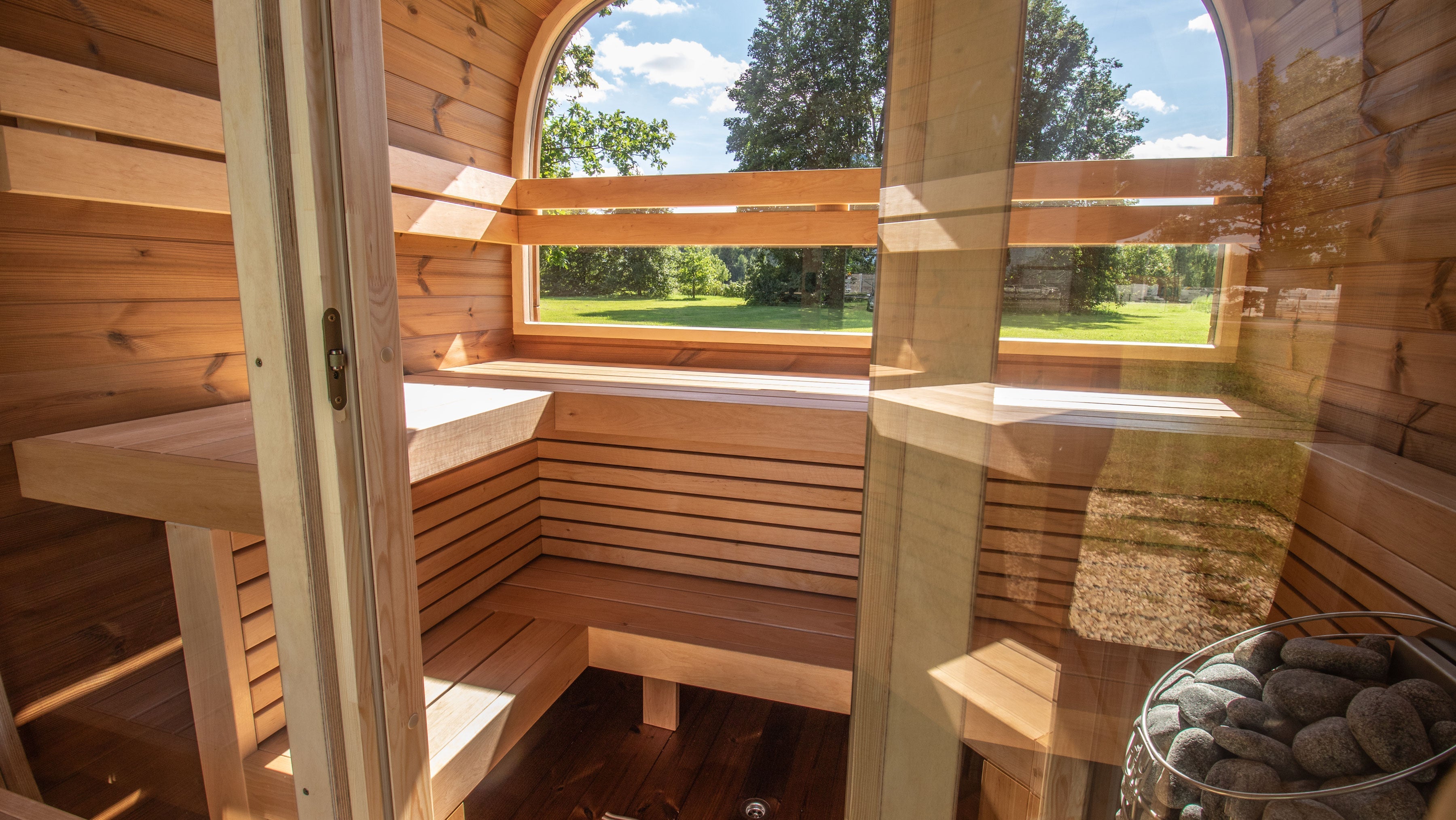 leil-dice-dual-gartensauna-thermoholz-3-4-personen image 6