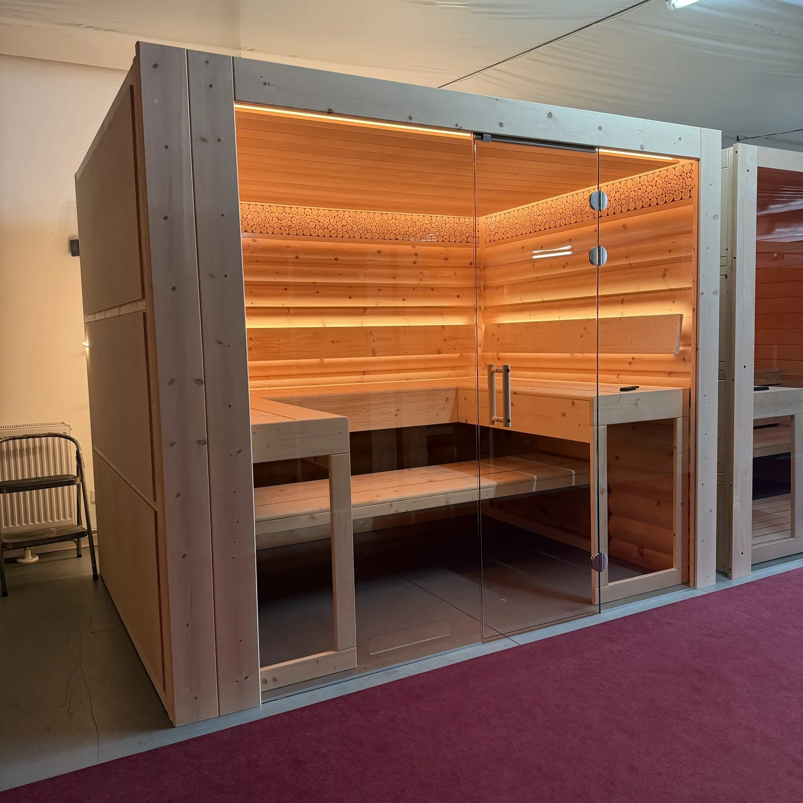 polarholz-venus-moderna-innensauna-zirbe-260x190-ausstellung image 2