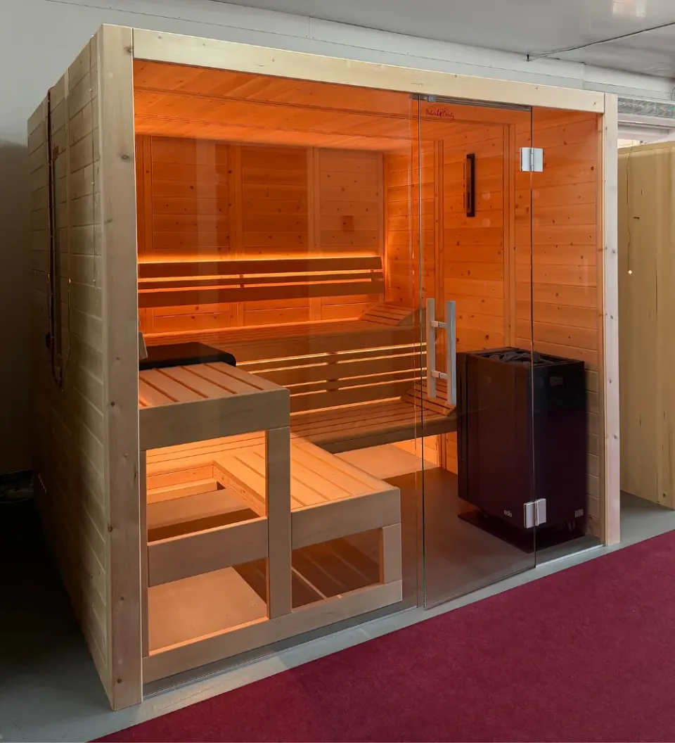 polarholz-kristall-massivholzsauna-zirbe-infrarot-230x200-ausstellung image 1
